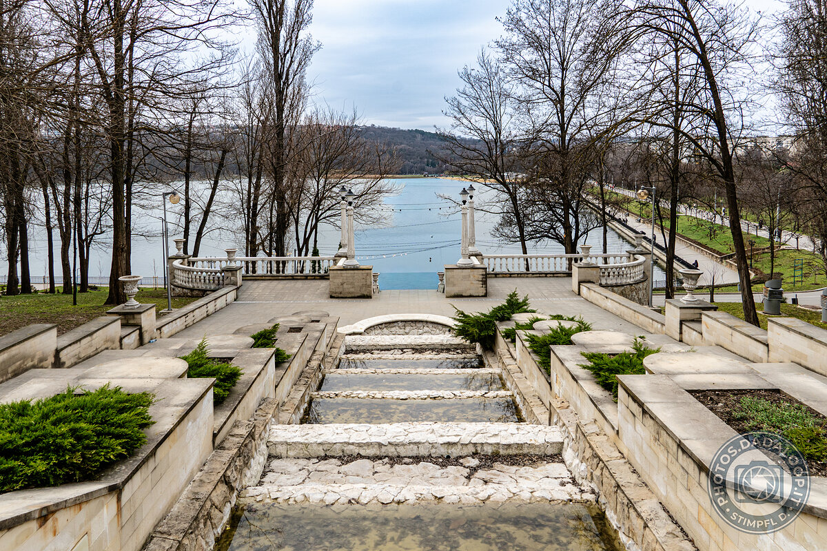 Monumental staircase towards the lake, Chișinău