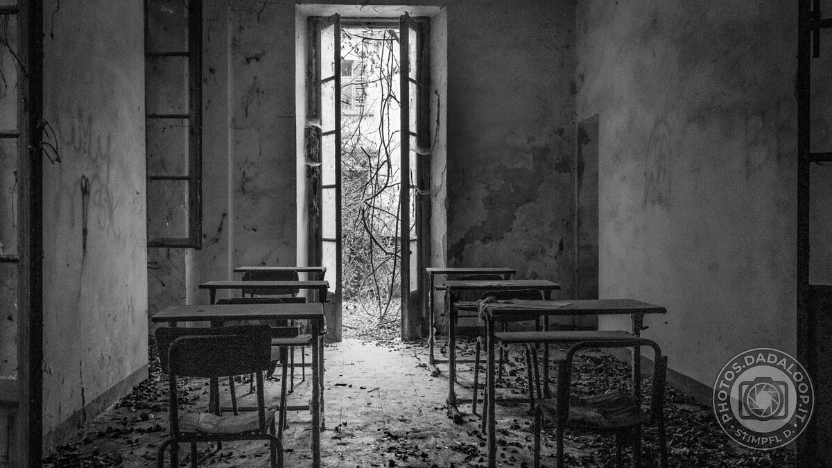 Scuola Abbandonata