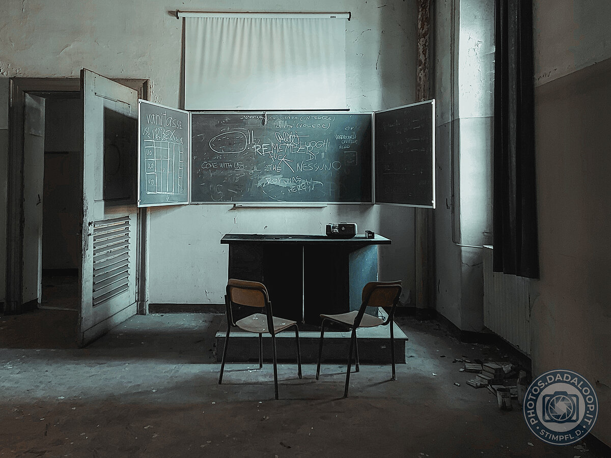 Scuola Abbandonata